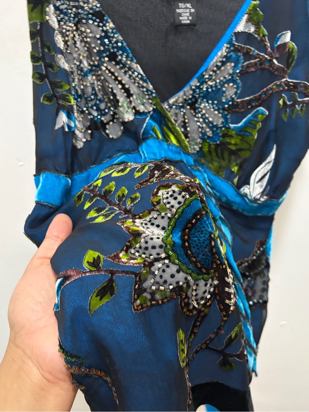le chateau Teal and Navy Floral Beaded Silk Cami - Picture 3 of 5